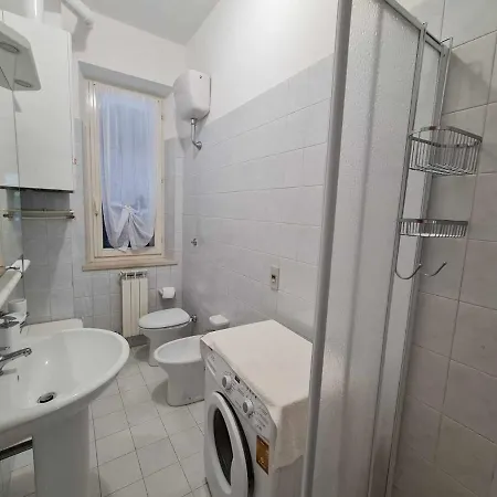 Apartment R31 - Numana: Trilocale Con Terrazzo Vista Mare