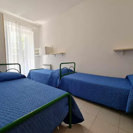 R31 - Numana: Trilocale Con Terrazzo Vista Mare * Numana
