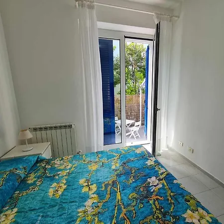 Lägenhet R31 - Trilocale Con Terrazzo Vista Mare *